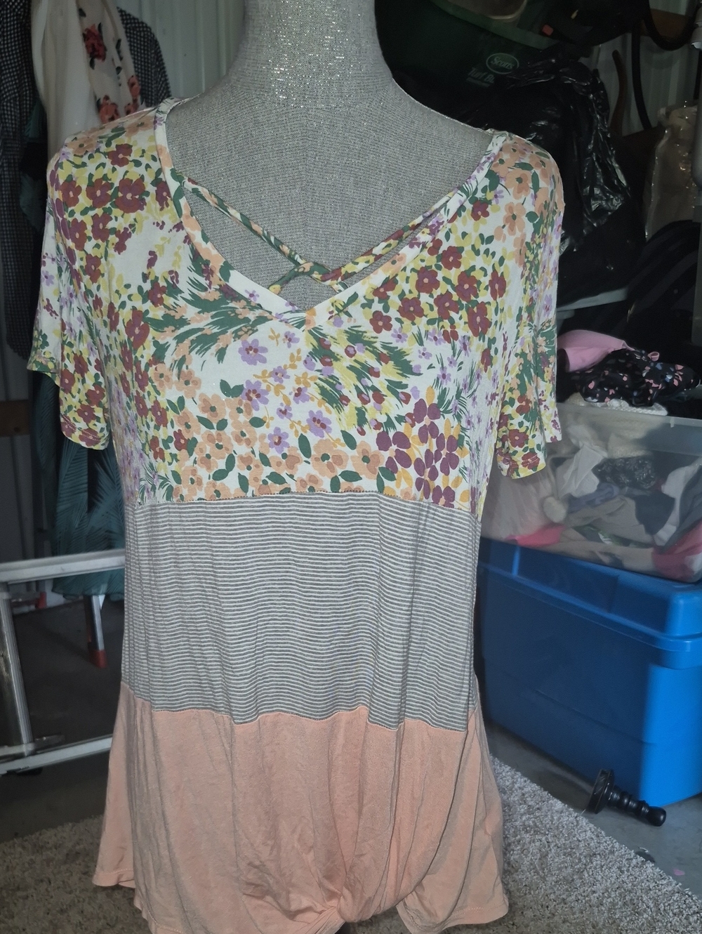 Floral Crisscross V-Neck Tunic in Peach Multi